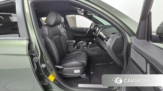 Ssangyong The New Rexton Sports Cannes 2022 Темно-зеленый из Кореи, фото 2