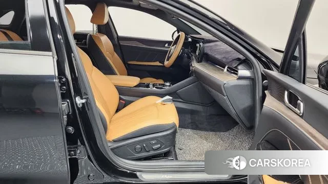 Kia K5 3rd generation 2021 Черный из Кореи, фото 2