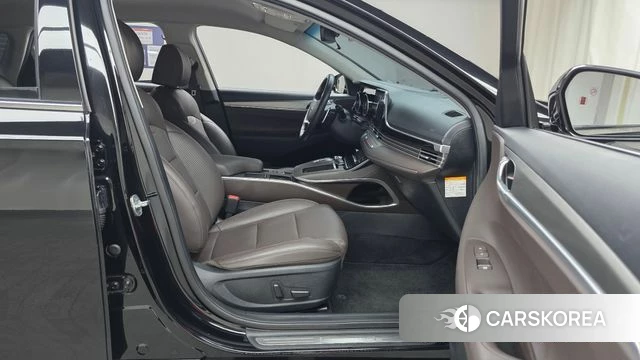 Hyundai The New Grandeur IG Hybrid 2021 Черный из Кореи, фото 2