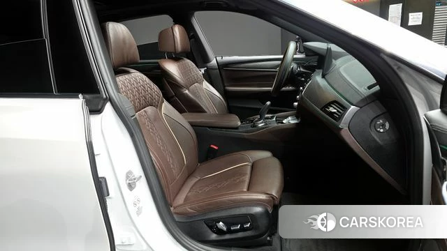 BMW 6 Series GT (G32) id 4309013 из Кореи 2