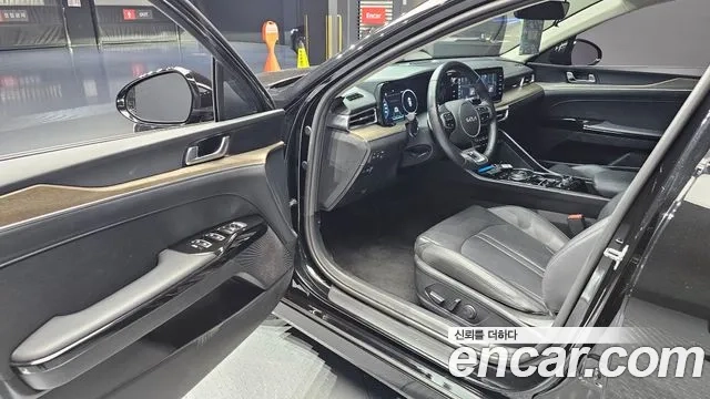 Kia K5 Hybrid 3rd Generation 2023 Черный из Кореи, фото 2