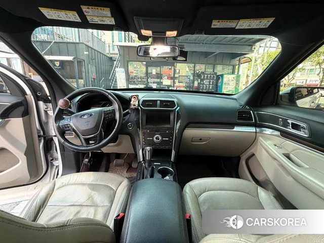 Ford Explorer 2018 Белый из Кореи, фото 2