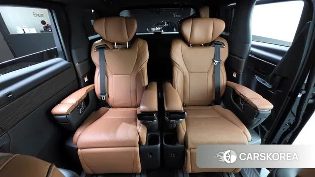 Toyota Alphard 4th Generation 2024 Черный из Кореи, фото 2