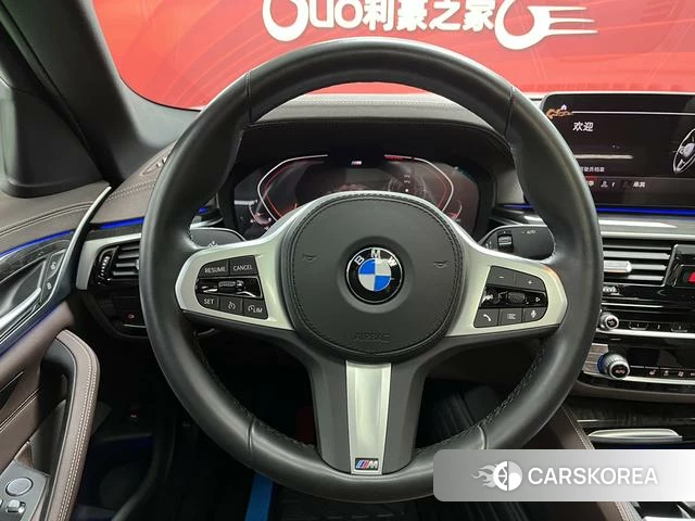 BMW 5 series 2022 Белый из Китая, фото 2