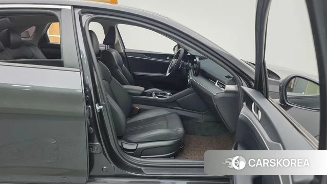 Kia K5 3rd generation 2021 Серый из Кореи, фото 2