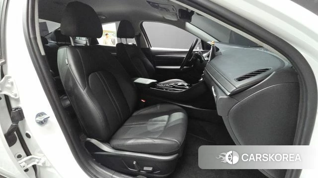 Hyundai Sonata (DN8) 2019 Белый из Кореи, фото 2