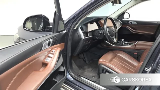 BMW X7 (G07) 2020 Серый из Кореи, фото 2