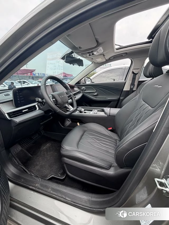 Chery Arrizo 8 2024 Серебристо-серый из Китая, фото 2