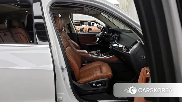 BMW X5 (G05) 2022 Белый из Кореи, фото 2