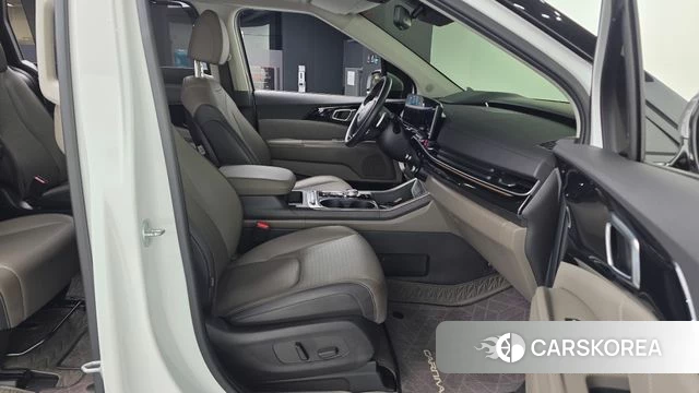 Kia The New Carnival 4th Generation 2024 Белый из Кореи, фото 2