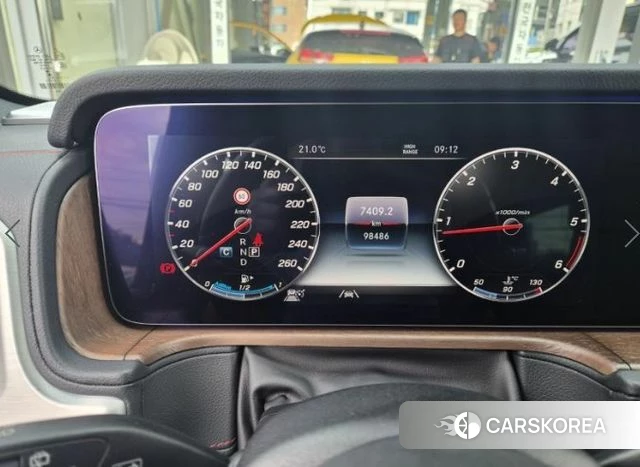 Mercedes-Benz G-Class W463b 2021 Черный из Кореи, фото 2