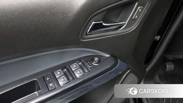 Chevrolet (GM Daewoo) Real New Colorado 2021 Черный из Кореи, фото 2