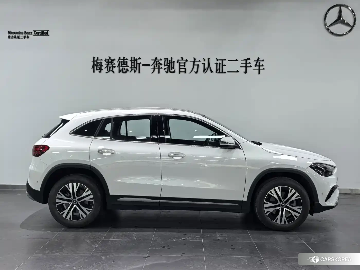 Mercedes-Benz GLA 2024 Белый из Китая, фото 2