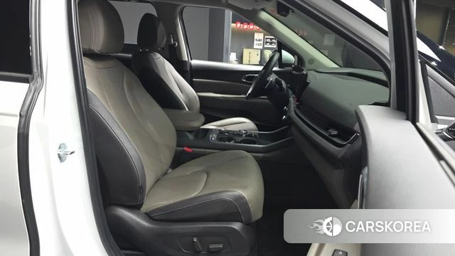 Kia The New Carnival 4th Generation 2024 Белый из Кореи, фото 2