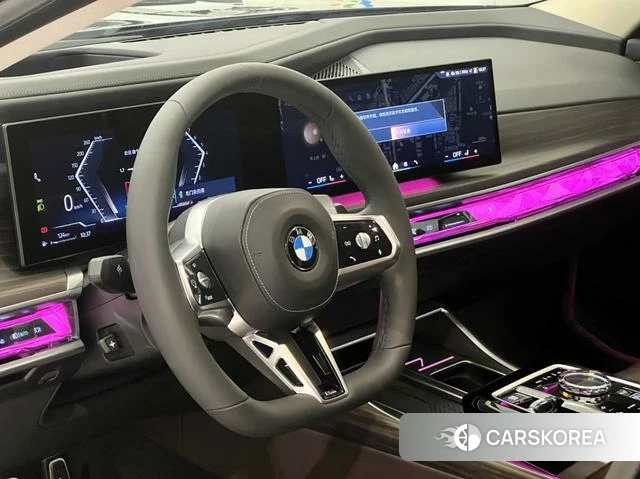 BMW 7 series 2023 Черный из Китая, фото 2