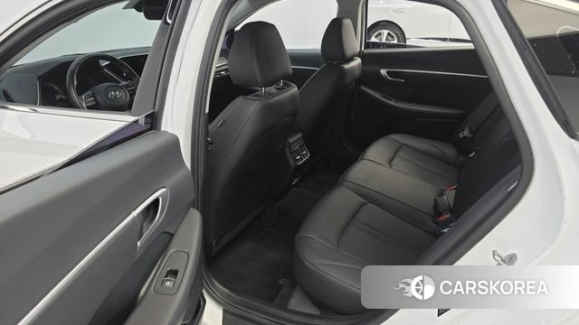 Hyundai Sonata (DN8) 2023 Белый из Кореи, фото 2