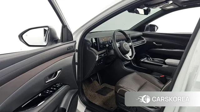 Hyundai The New Tucson Hybrid (NX4) 2025 Белый из Кореи, фото 2