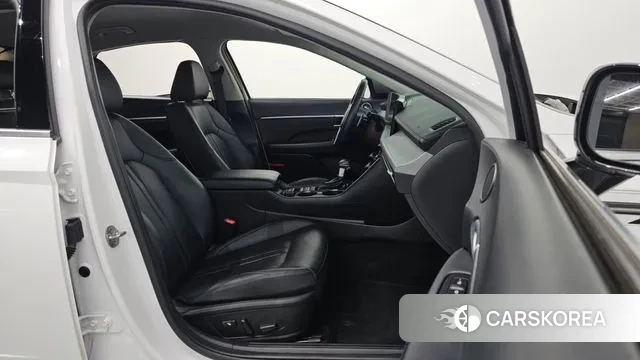 Hyundai Sonata D Edge (DN8) 2024 Белый из Кореи, фото 2