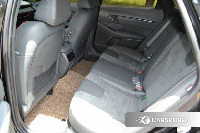 Hyundai Sonata D Edge (DN8) 2026 Черный из Кореи, фото 2