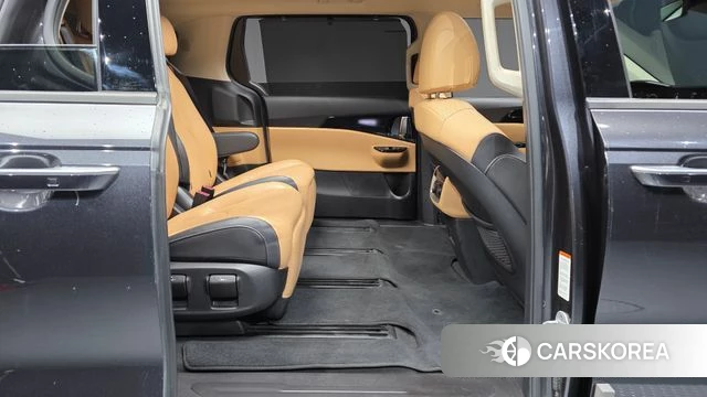 Kia Carnival 4th generation 2021 Серый из Кореи, фото 2