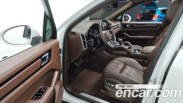 Porsche Cayenne (PO536) 2019 Белый из Кореи, фото 2