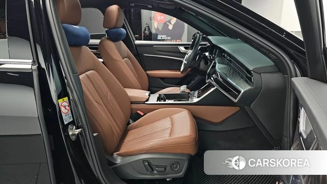 Audi A6 (C8) 2023 Черный из Кореи, фото 2