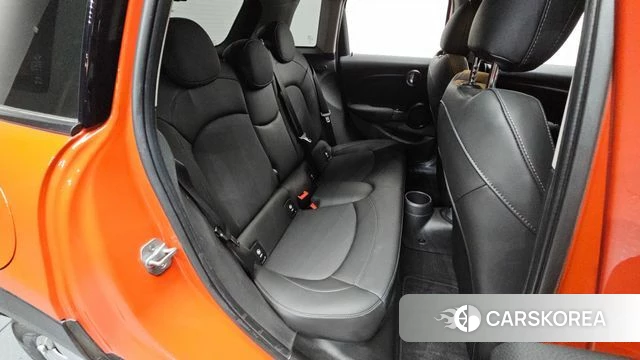 Mini Cooper 2021 Оранжевый из Кореи, фото 2