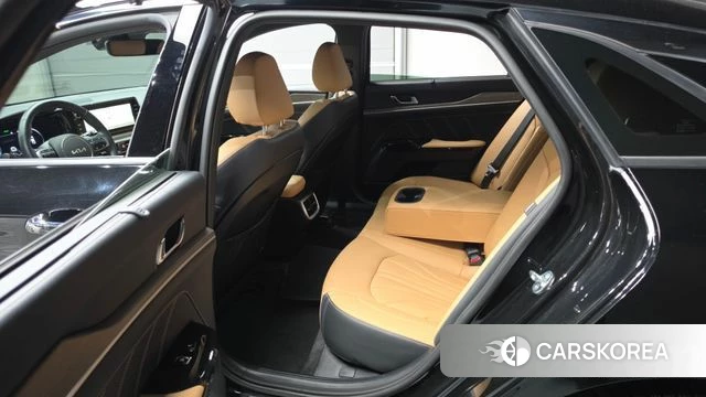 Kia K5 3rd generation 2023 Черный из Кореи, фото 2