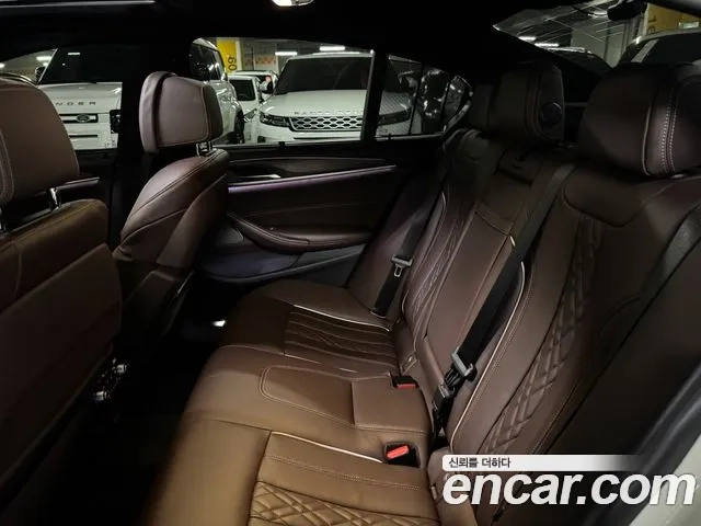 BMW 5 Series (G30) 2020 Белый из Кореи, фото 2