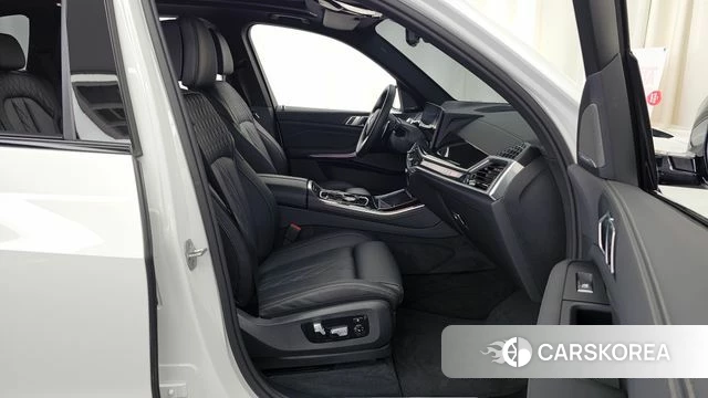 BMW X5 (G05) 2026 Белый из Кореи, фото 2