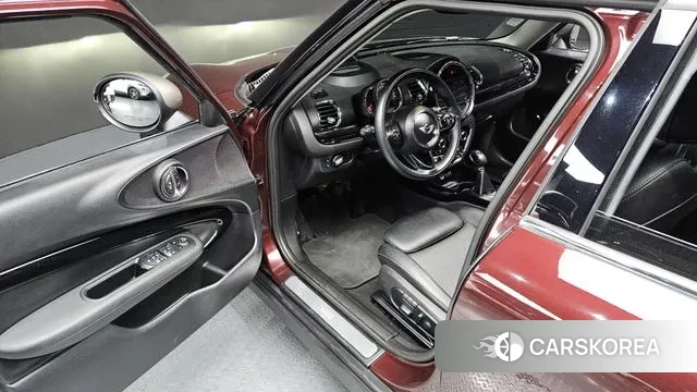 Mini Cooper Clubman 2018 Красный из Кореи, фото 2