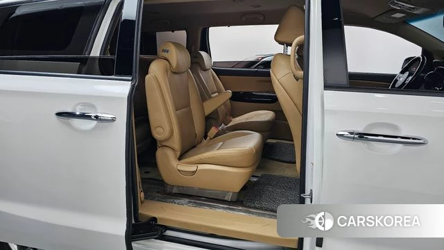 Kia The New Carnival 2019 Белый из Кореи, фото 2