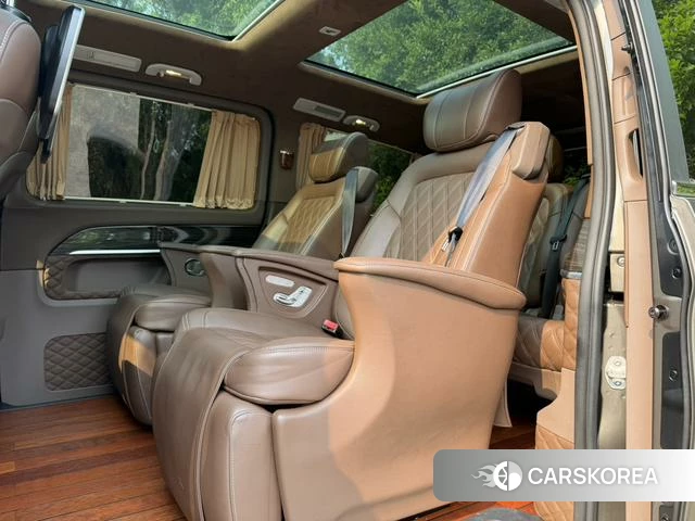 Mercedes-Benz V-class id 4222328 из Китая 2