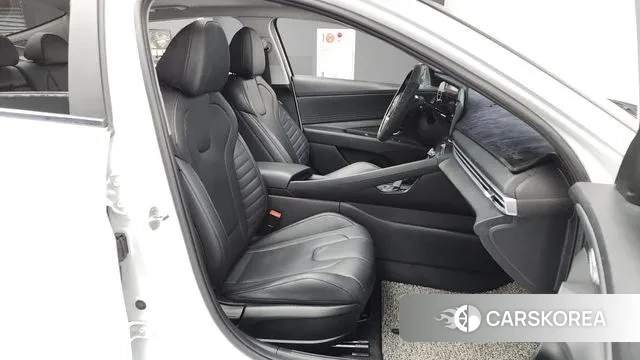 Hyundai Avante (CN7) 2022 Белый из Кореи, фото 2