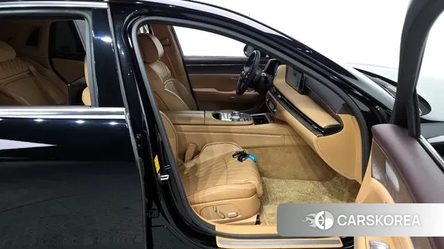 Genesis G90 (RS4) 2024 Черный из Кореи, фото 2