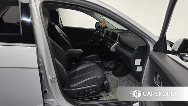 Hyundai Ionic 5 2023 Серебристо-серый из Кореи, фото 2