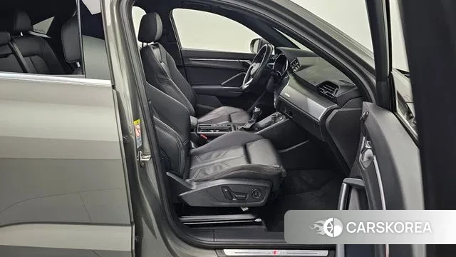 Audi Q3 (F3) 2020 Цвет тростника из Кореи, фото 2