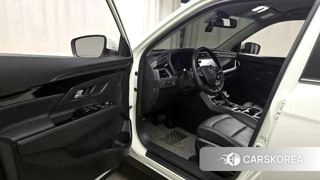 Ssangyong Beautiful Korando 2021 Белый из Кореи, фото 2