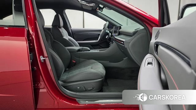 Hyundai Sonata D Edge (DN8) 2026 Красный из Кореи, фото 2