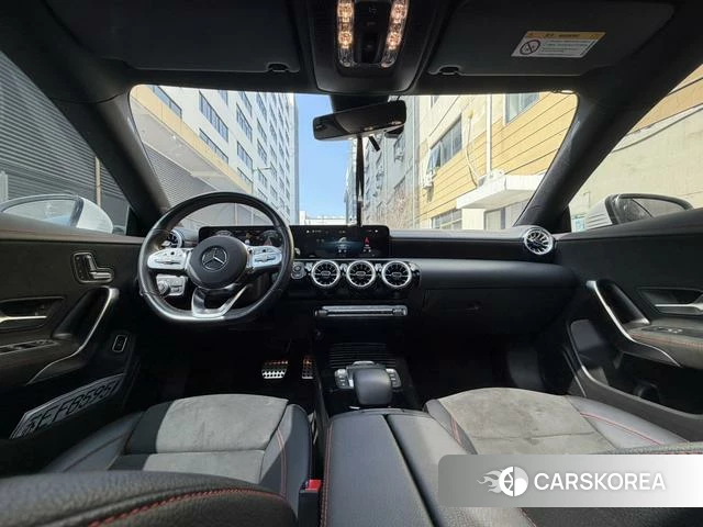 Mercedes-Benz CLA (import) 2022 Белый из Китая, фото 2