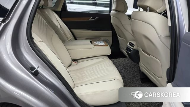 Genesis G80 (RG3) 2021 Серебристо-серый из Кореи, фото 2