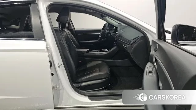 Hyundai Sonata (DN8) 2019 Белый из Кореи, фото 2