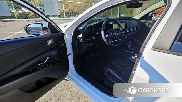 Hyundai Avante (CN7) 2022 Белый из Кореи, фото 2