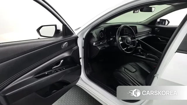 Hyundai Avante (CN7) 2021 Белый из Кореи, фото 2