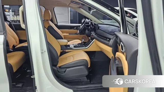 Kia Carnival 4th generation 2021 Белый из Кореи, фото 2