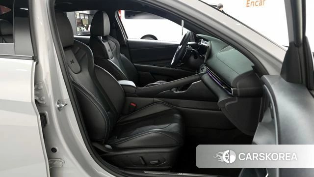 Hyundai Avante (CN7) 2022 Серебристо-серый из Кореи, фото 2