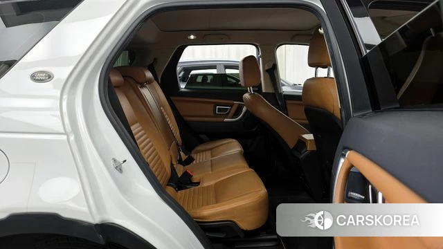 Land Rover Discovery Sports 2018 Белый из Кореи, фото 2