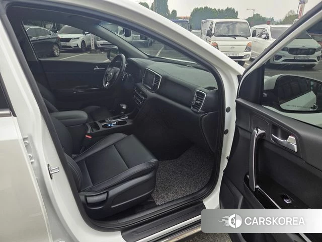 Kia Sportage 4th Generation 2018 Белый из Кореи, фото 2