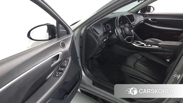 Hyundai Sonata (DN8) 2021 Серый из Кореи, фото 2