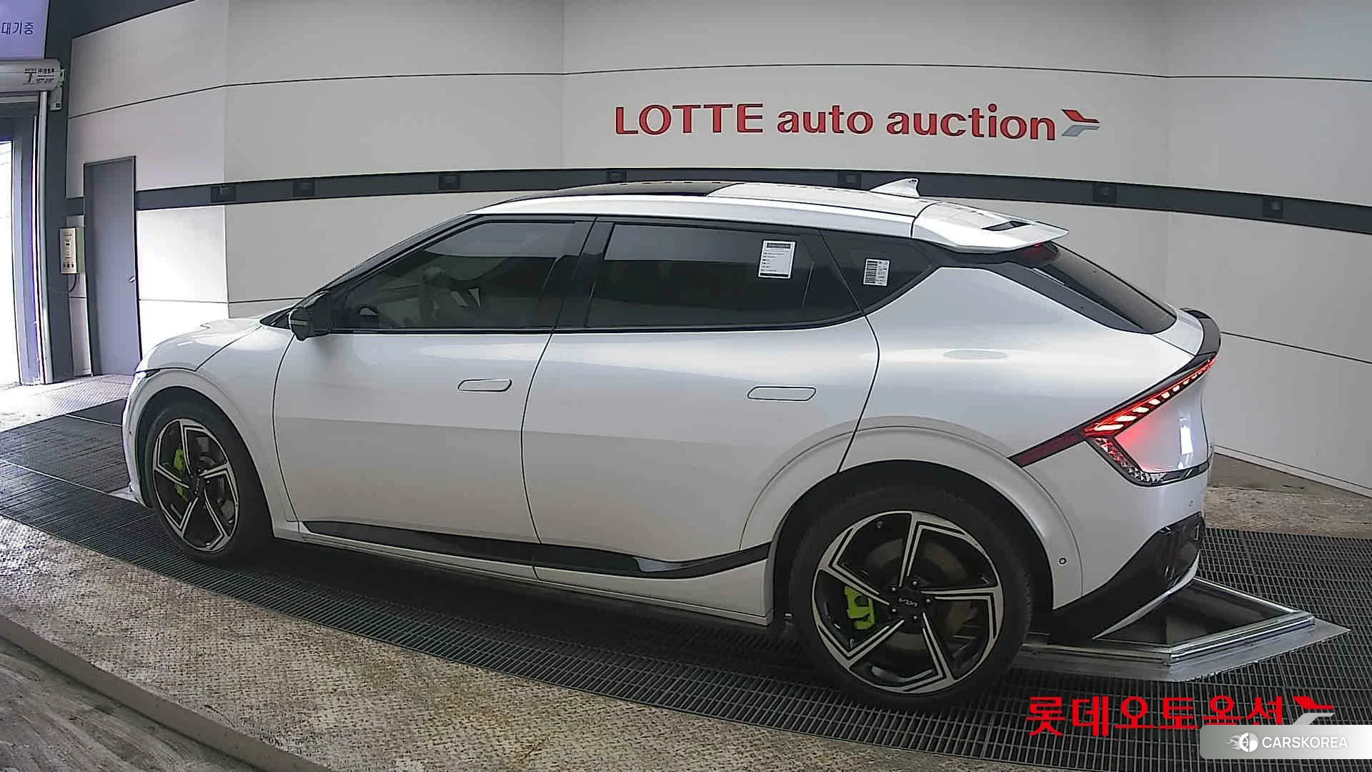 Kia EV6 GT 2023 Белый из Кореи, фото 2